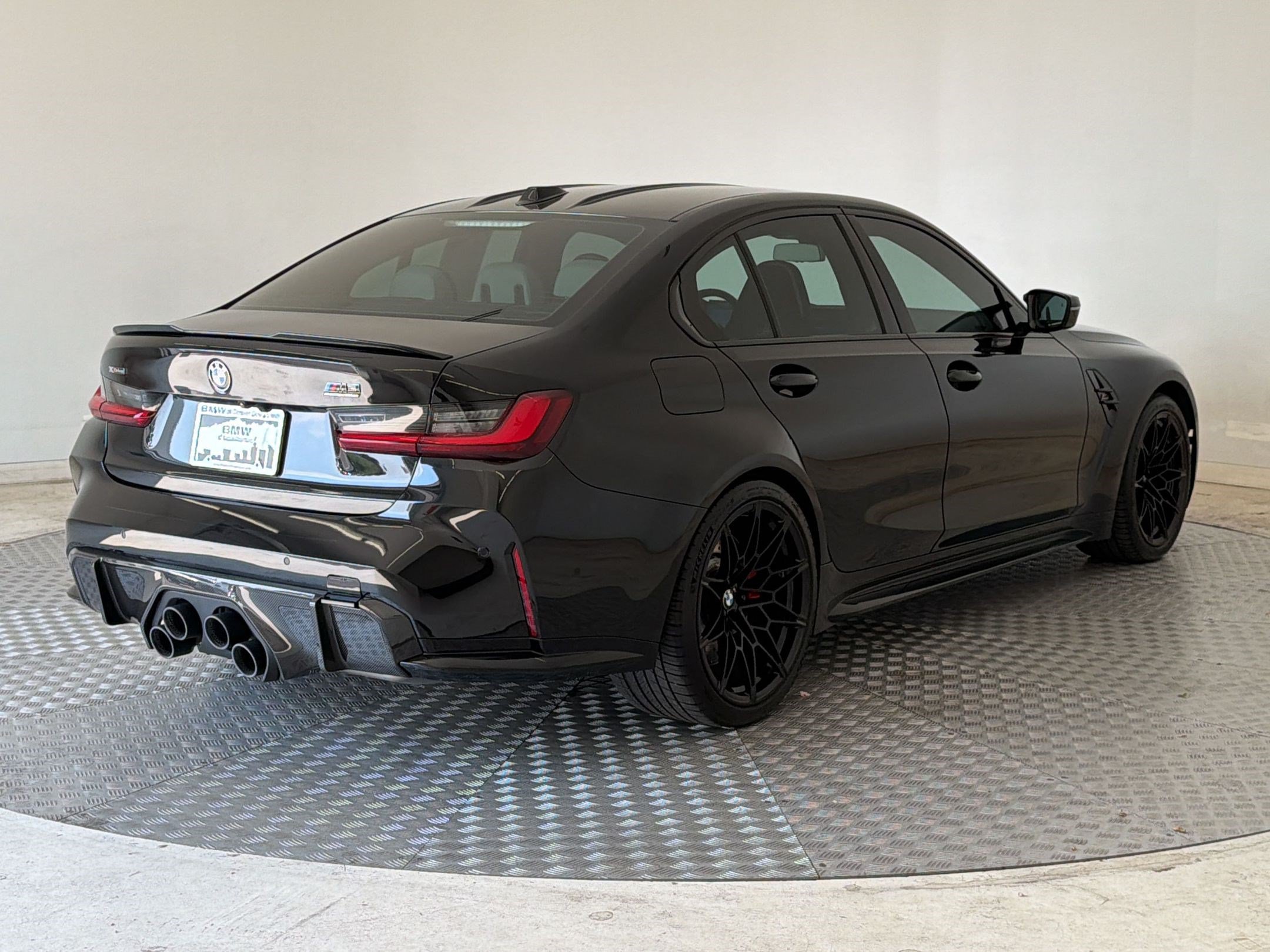 Used 2025 BMW M3 Competition AWD/4WD image 9