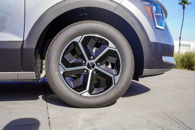 New 2026 Kia Niro LX FWD image 10