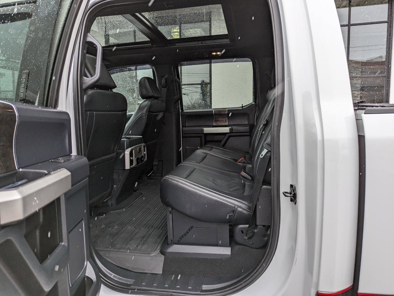 Used 2022 Ford F350 Lariat w/ Lariat Ultimate Package image 41