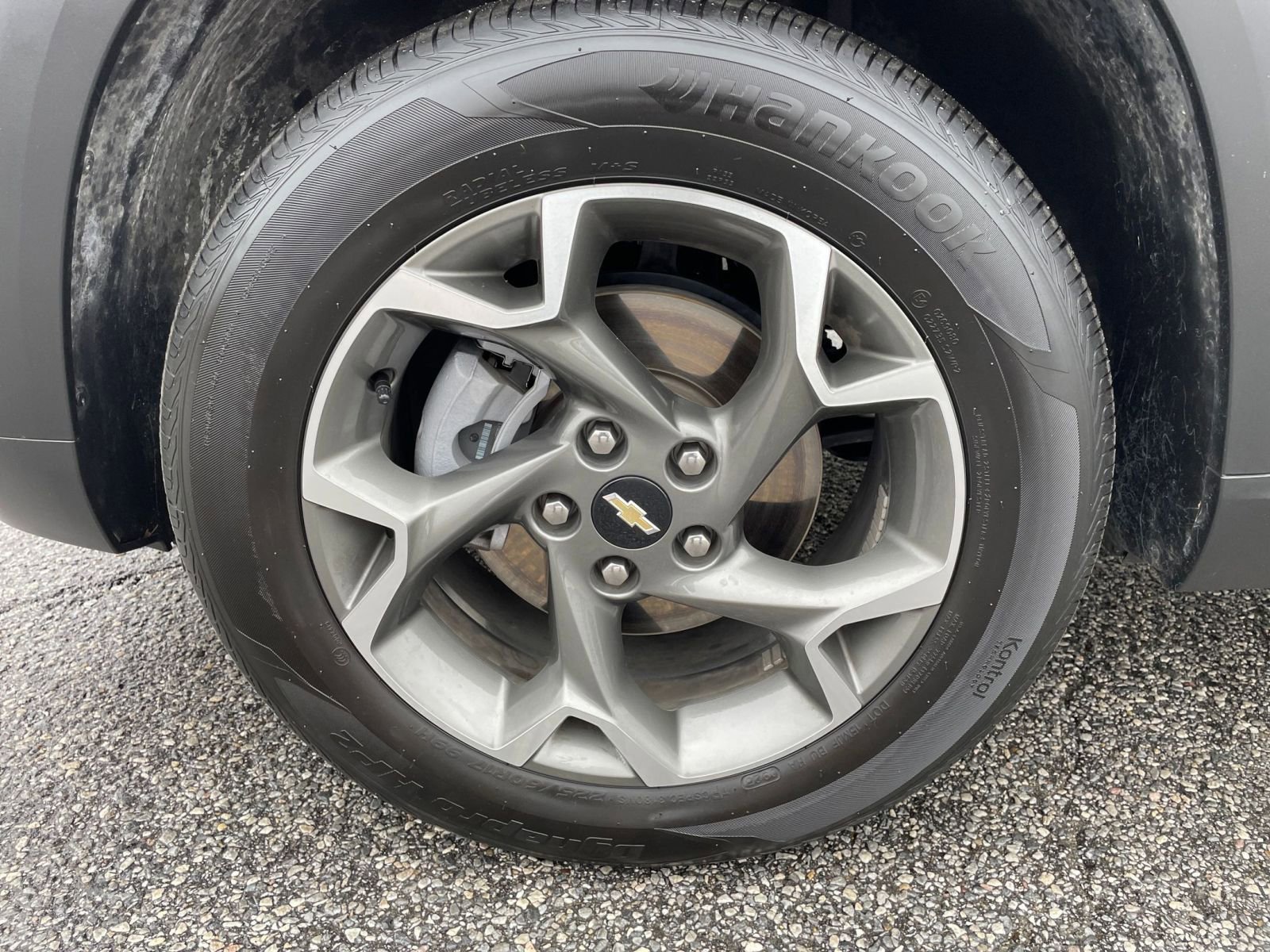 Used 2025 Chevrolet Trax LT w/ LT Convenience Package image 29