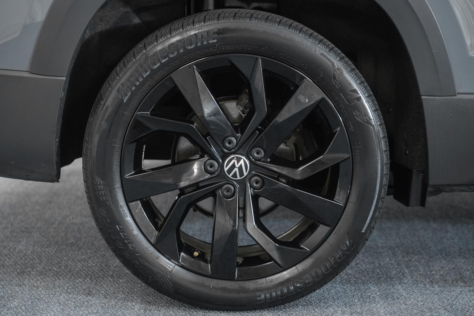 Used 2022 Volkswagen Taos SEL w/ Panoramic Sunroof Package FWD image 21