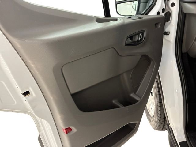 Used 2023 Ford Transit 350 XLT image 12