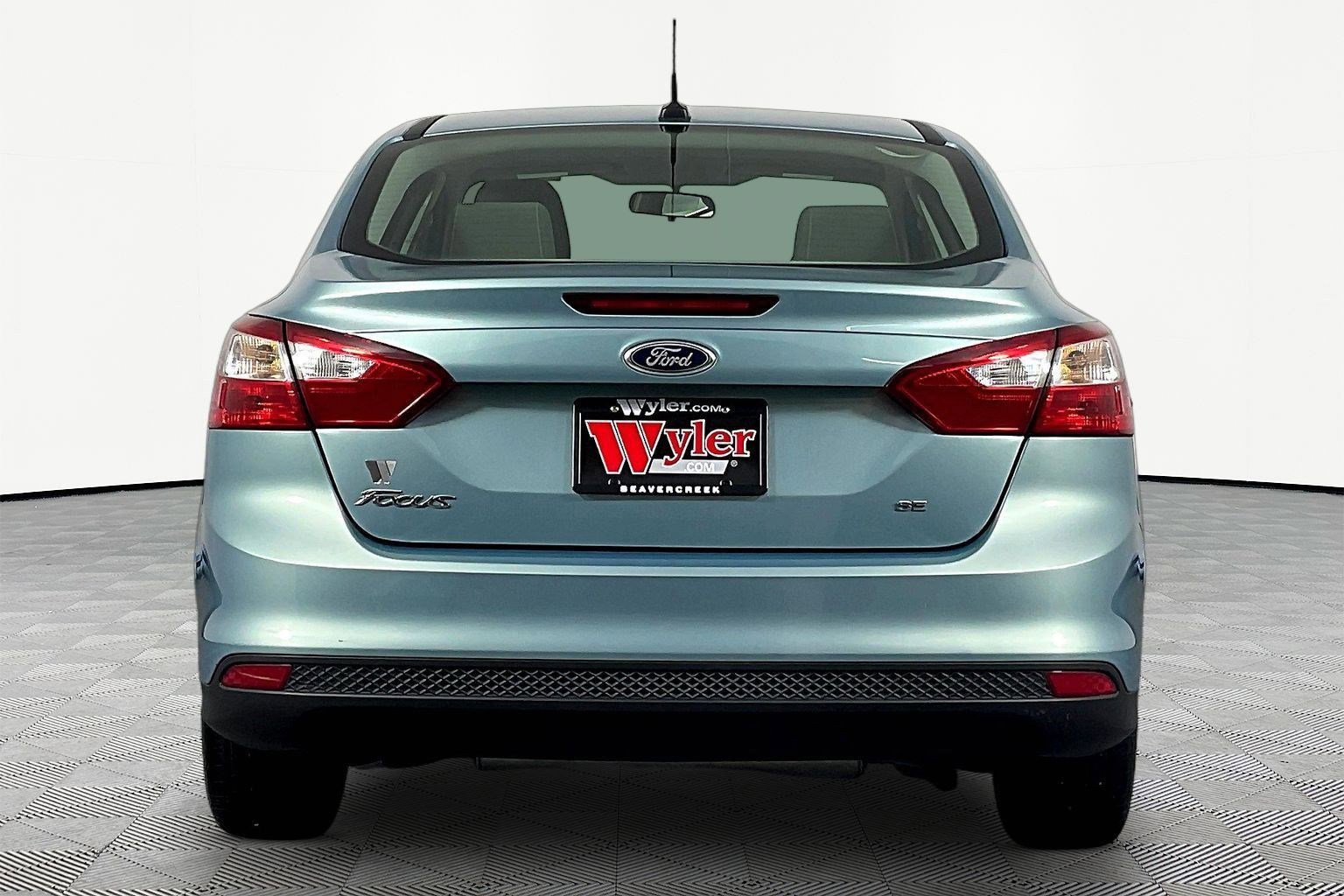 Used 2012 Ford Focus SE FWD image 5