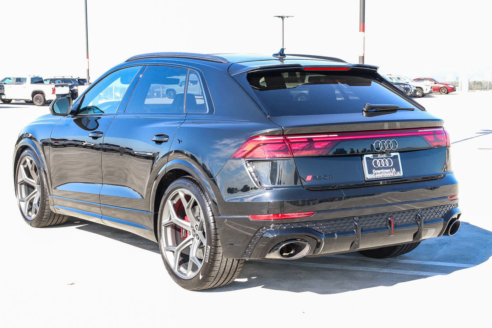 New 2025 Audi RS Q8 performance image 7