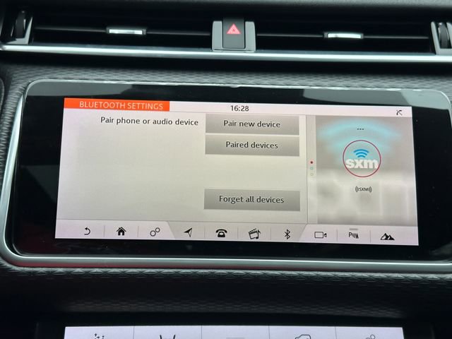 Used 2018 Land Rover Range Rover Velar R-Dynamic SE image 30