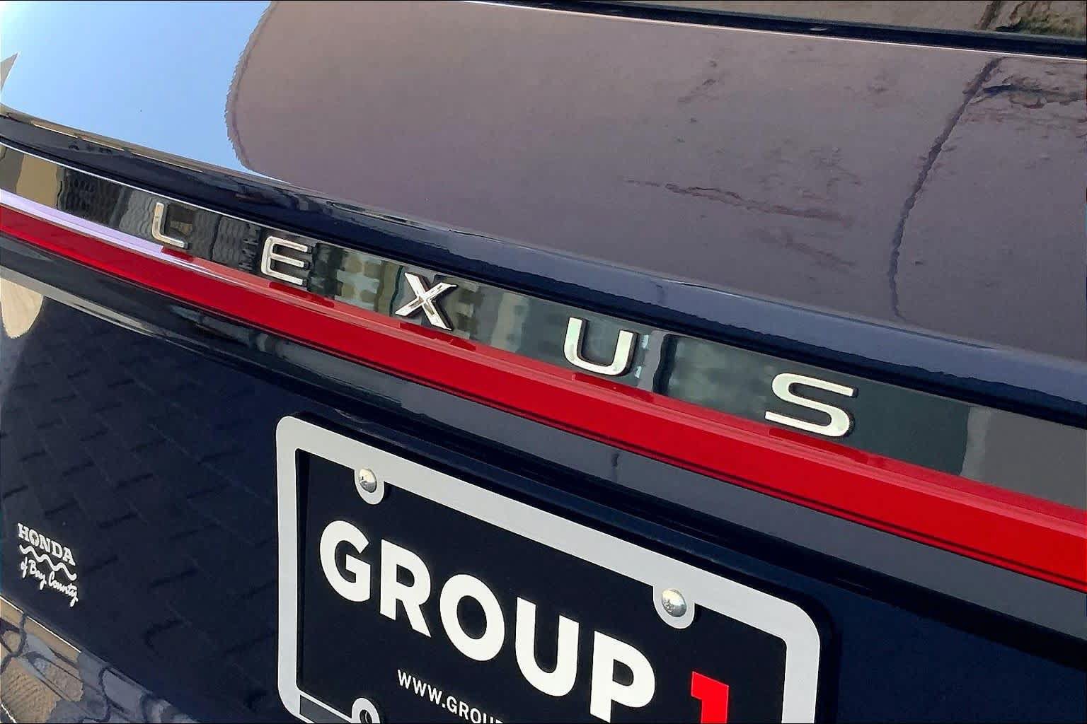 Used 2023 Lexus RX 350 Premium w/ Cold Area Package FWD image 33