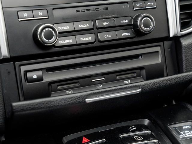 Used 2017 Porsche Macan image 19