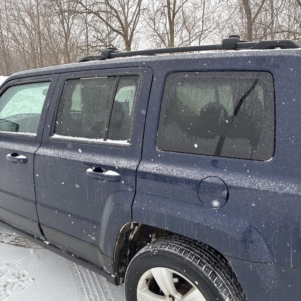 Used 2016 Jeep Patriot Latitude w/ Sun/Sound Group image 4