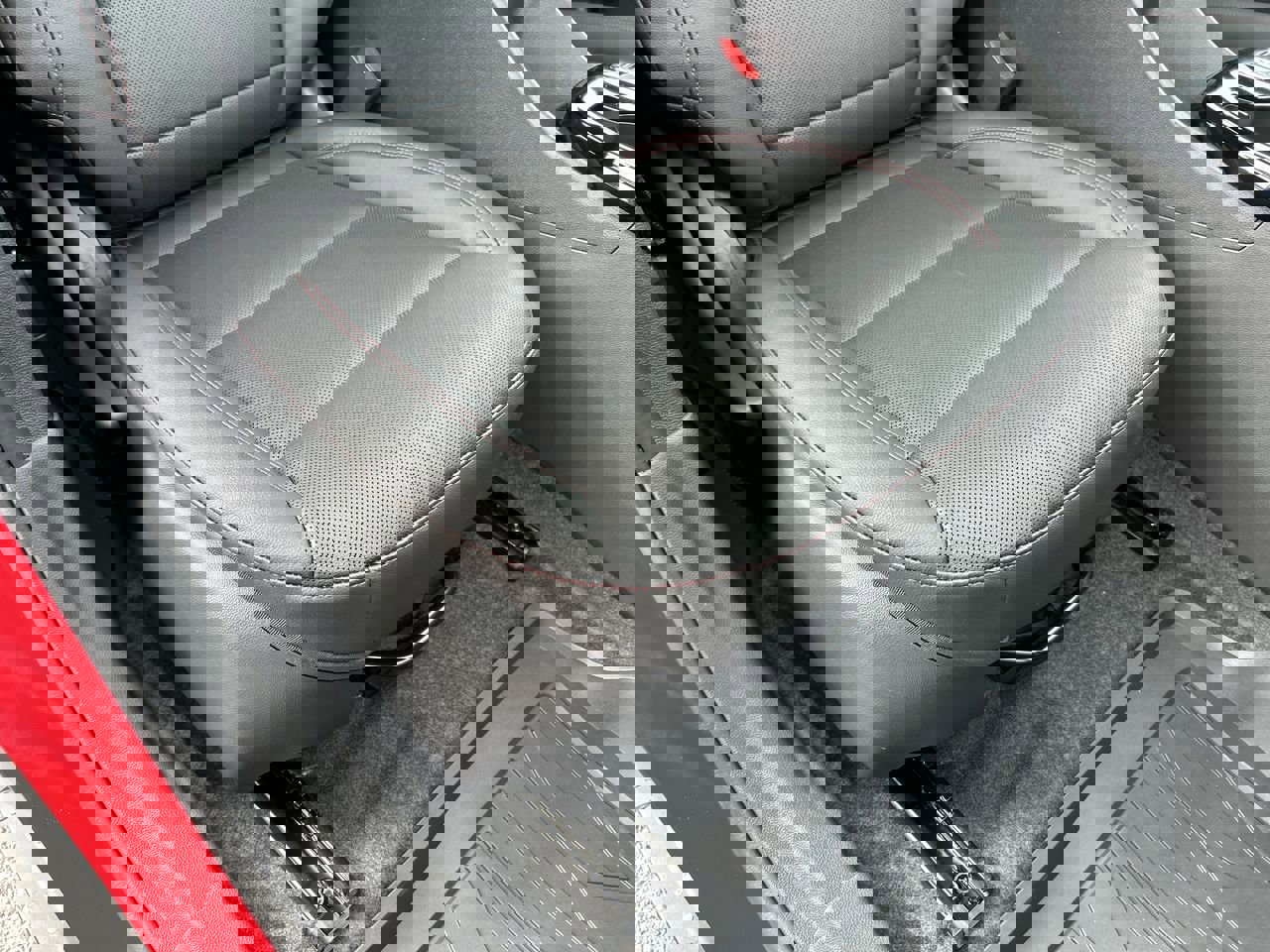 New 2026 Chevrolet Trax RS w/ Sunroof Package image 14