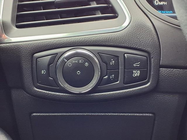 Used 2024 Ford Edge Titanium image 17