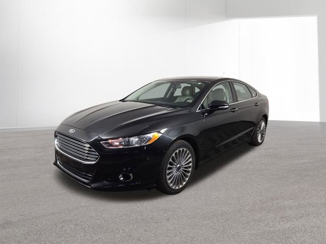 Used 2015 Ford Fusion Titanium image 2