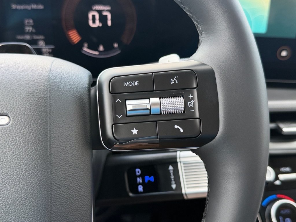 New 2027 Hyundai Santa Fe SEL FWD image 24