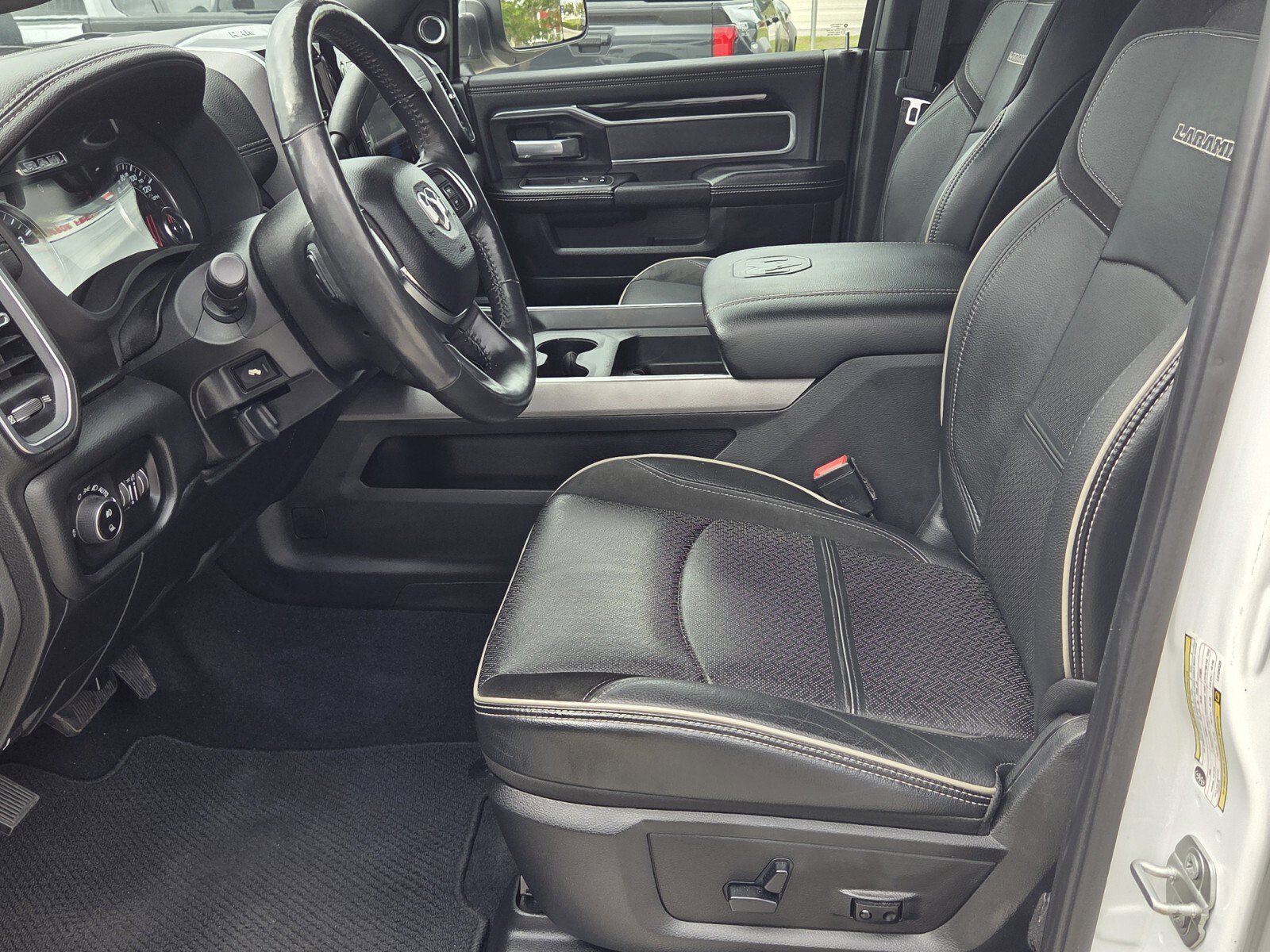 Used 2020 RAM 2500 Laramie image 4