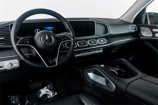 Used 2024 Mercedes-Benz GLE 450 4MATIC w/ Winter Package image 2