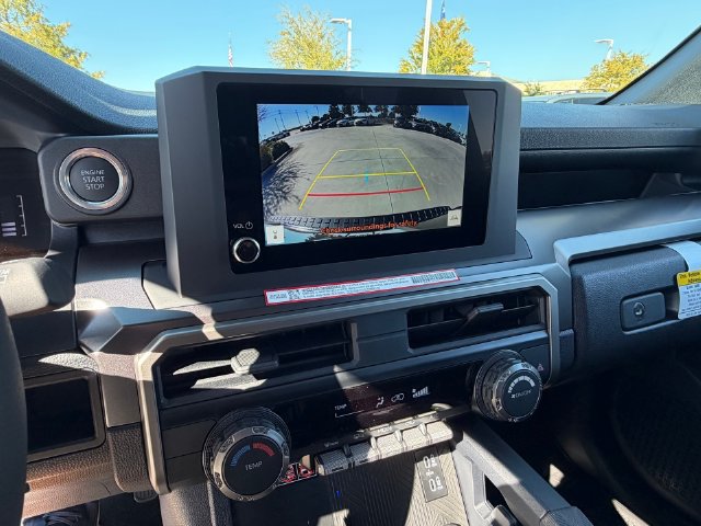 New 2026 Toyota 4Runner SR5 AWD/4WD image 15