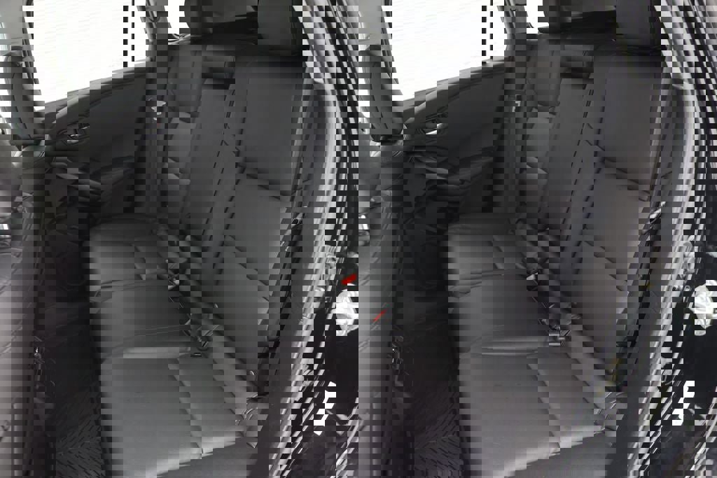 Used 2018 Acura RDX AWD image 11