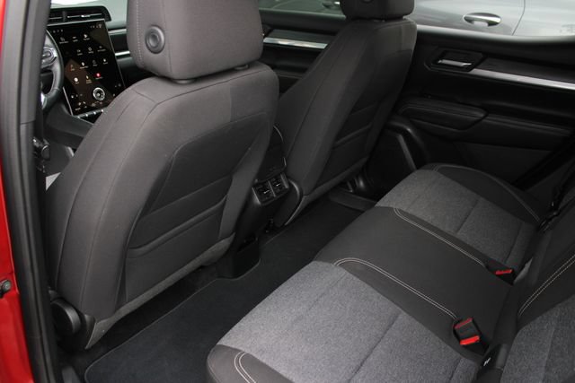 Used 2026 GMC Terrain Elevation w/ Technology Package II AWD/4WD image 21