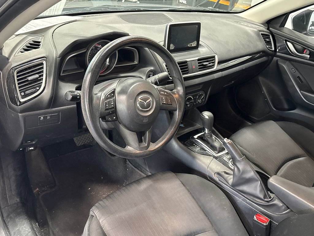 Used 2015 MAZDA MAZDA3 i Sport FWD image 5