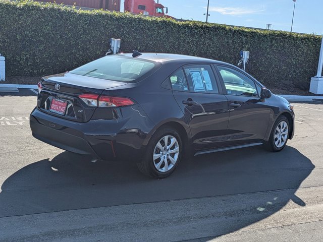 Used 2023 Toyota Corolla LE image 8