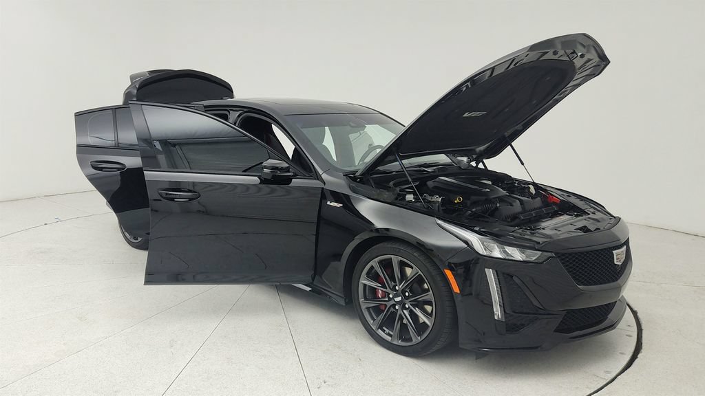 Used 2024 Cadillac CT5 V w/ Premium Package RWD image 9