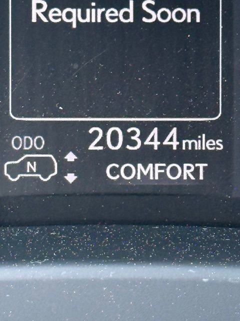 Used 2023 Lexus GX 460 Luxury w/ Sport Design Package image 13