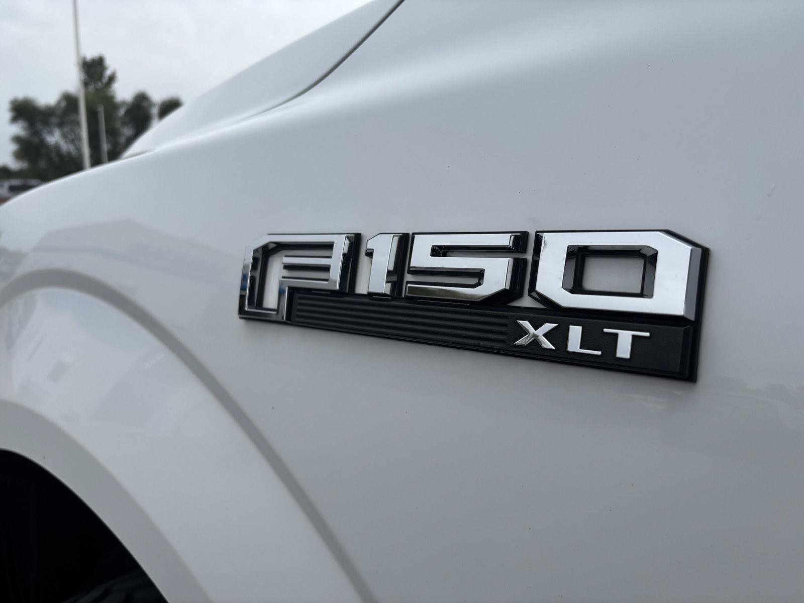 Used 2017 Ford F150 XLT AWD/4WD image 8