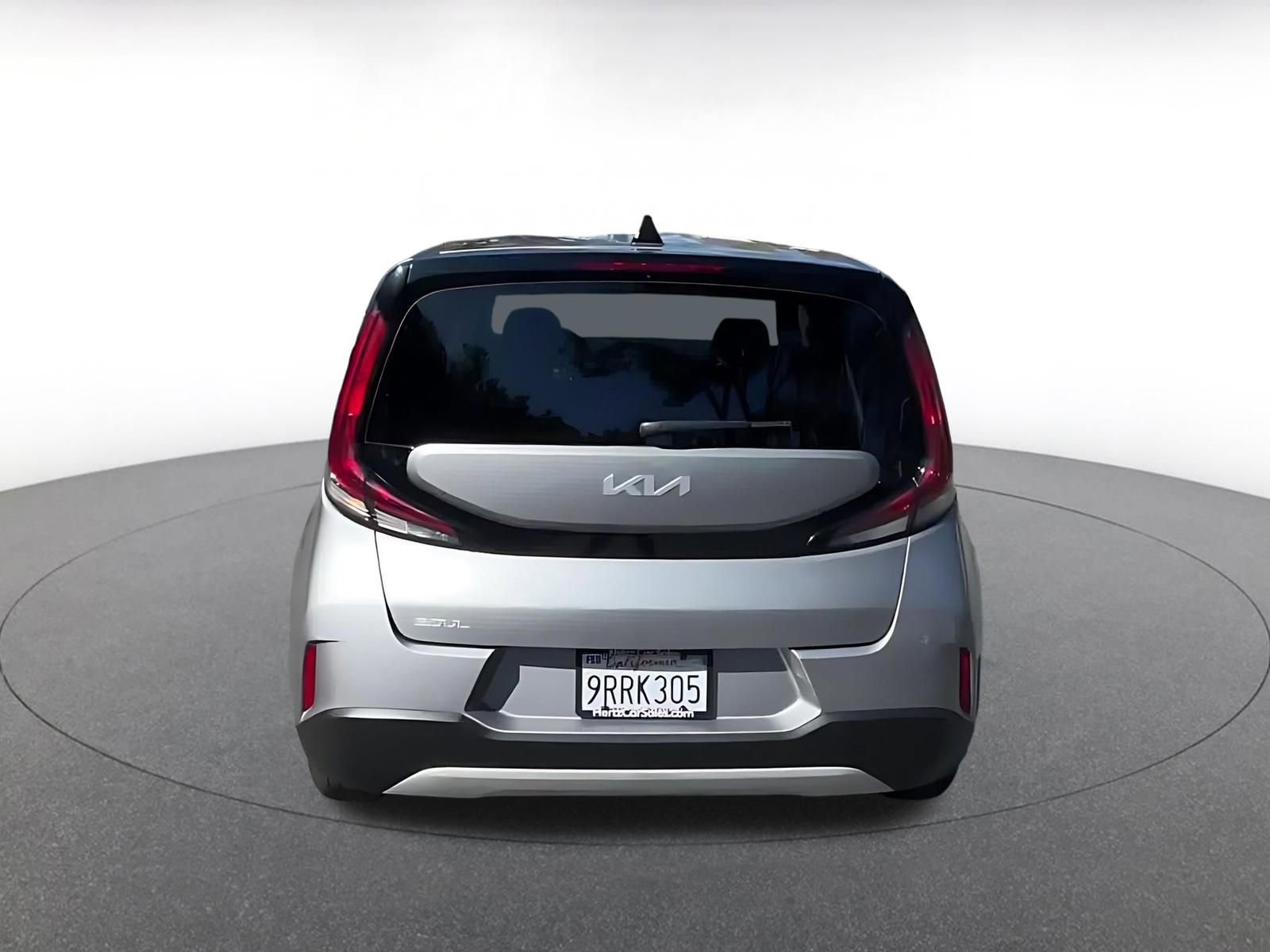 Used 2025 Kia Soul LX w/ LX Technology Package image 12