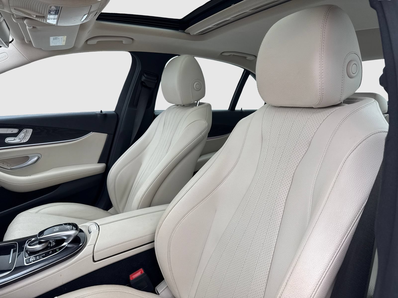 Used 2017 Mercedes-Benz E 300 4MATIC image 15