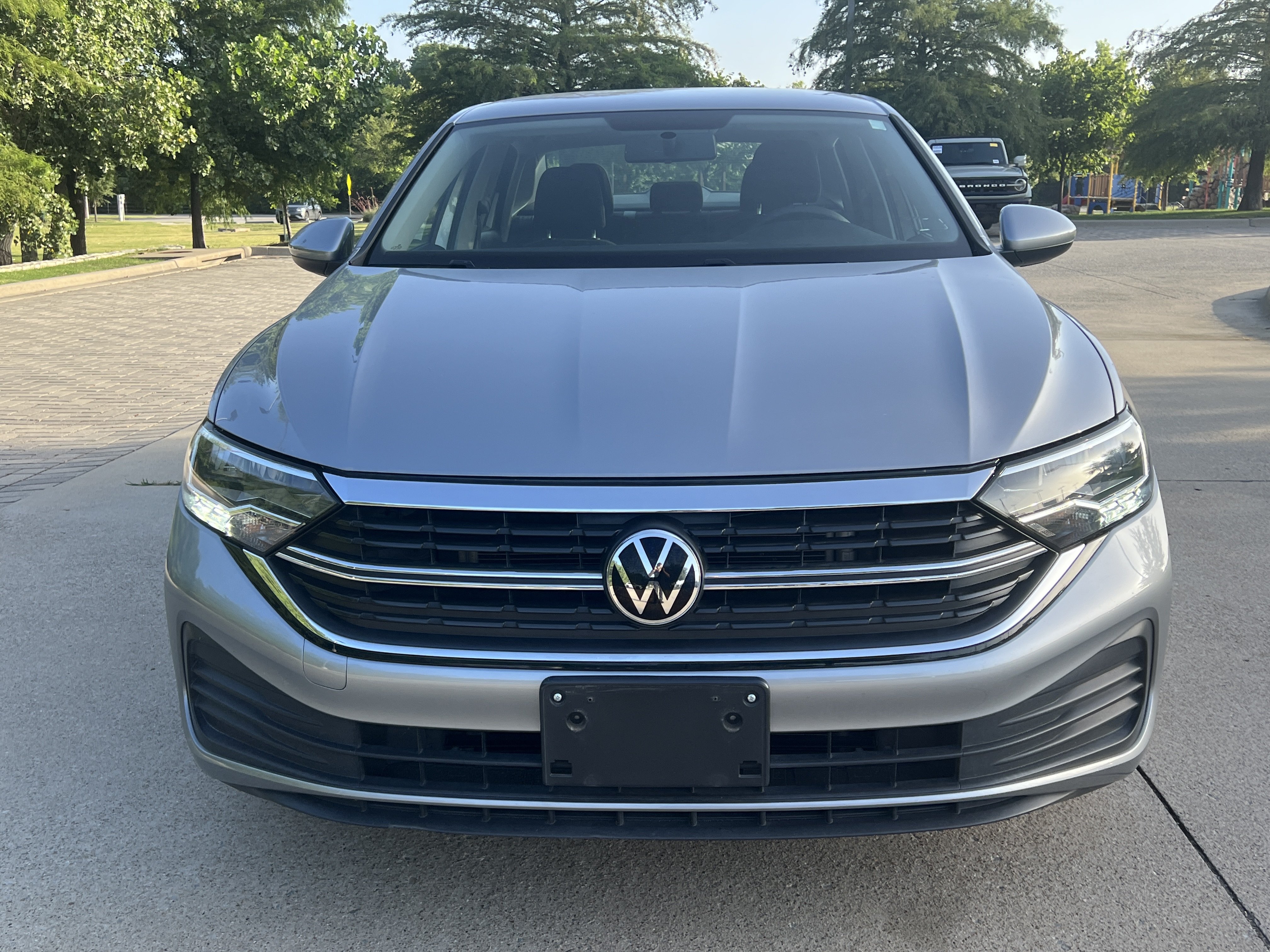 Used 2022 Volkswagen Jetta S FWD image 3