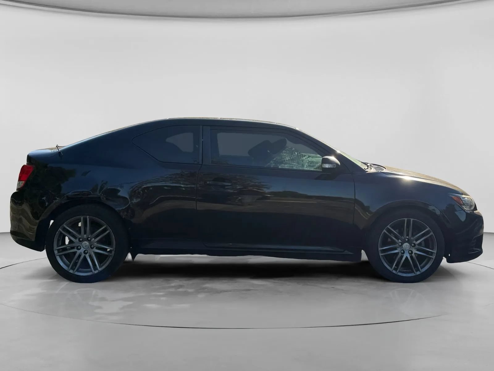 Used 2011 Scion tC FWD image 6
