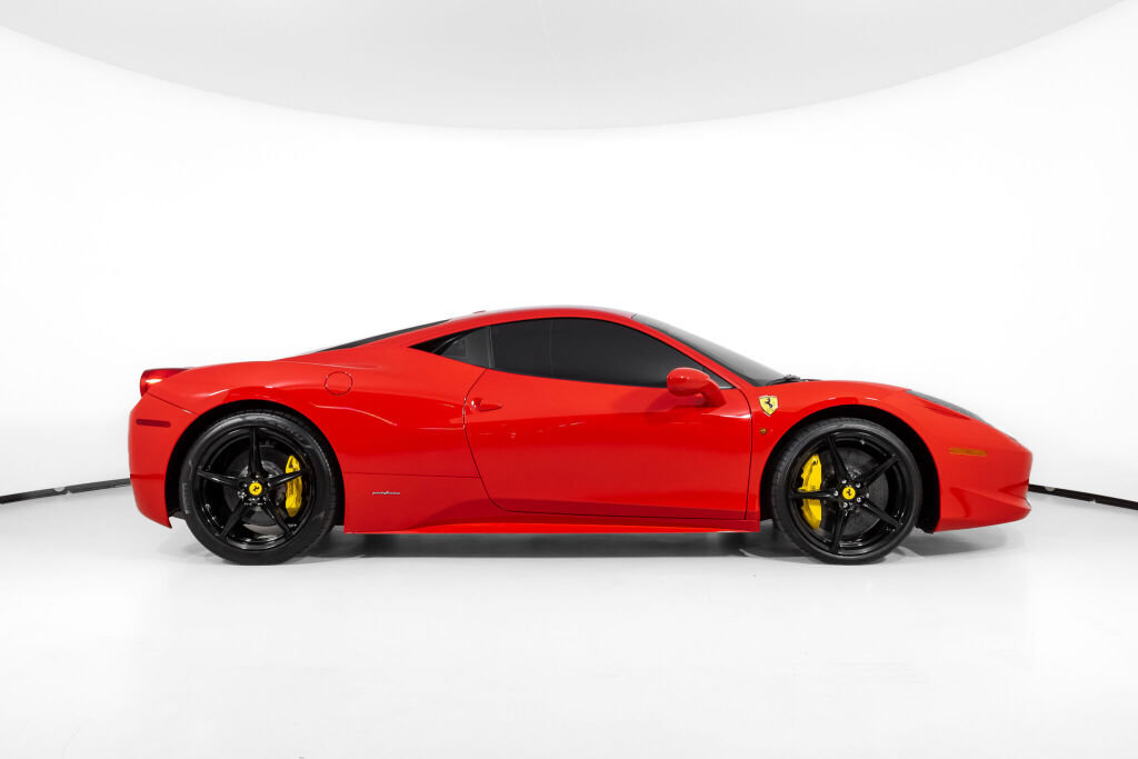 Used 2013 Ferrari 458 Italia Coupe RWD image 10