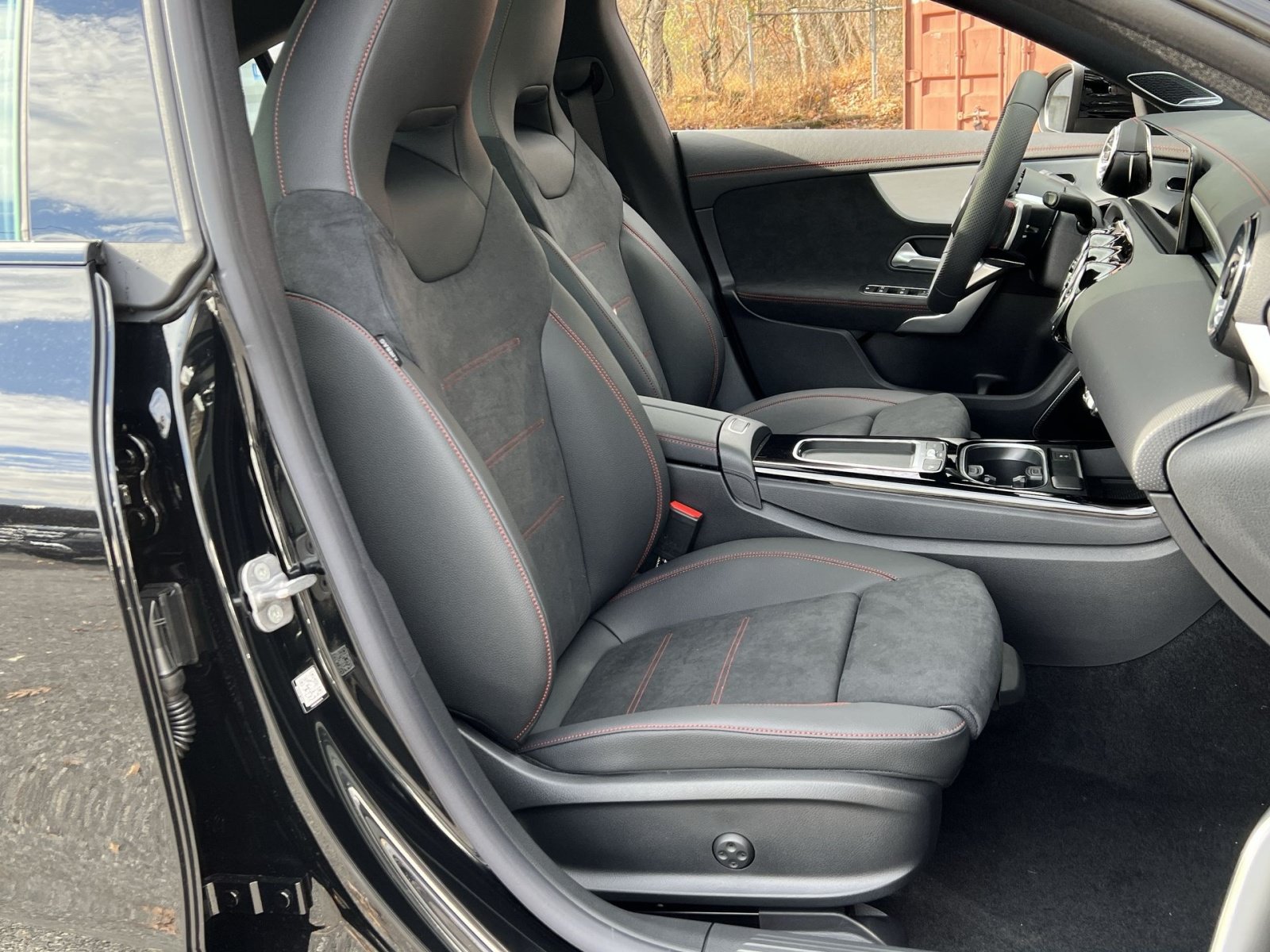 Certified 2026 Mercedes-Benz CLA 250 4MATIC image 25