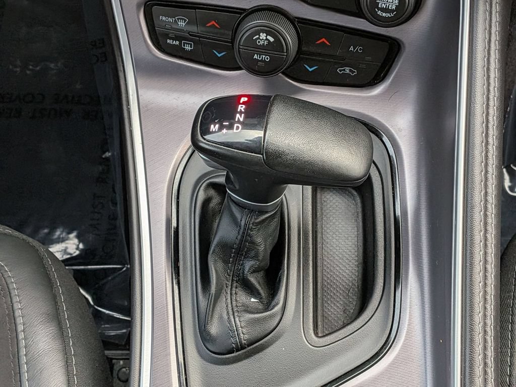 Used 2019 Dodge Challenger R/T Scat Pack w/ T/A Package RWD image 28
