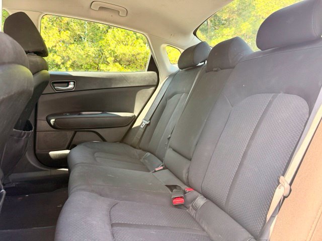 Used 2017 Kia Optima LX FWD image 26