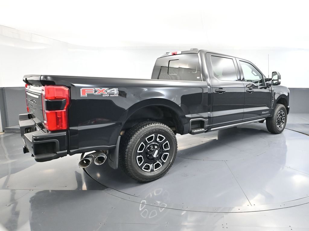 Used 2025 Ford F250 Platinum image 6