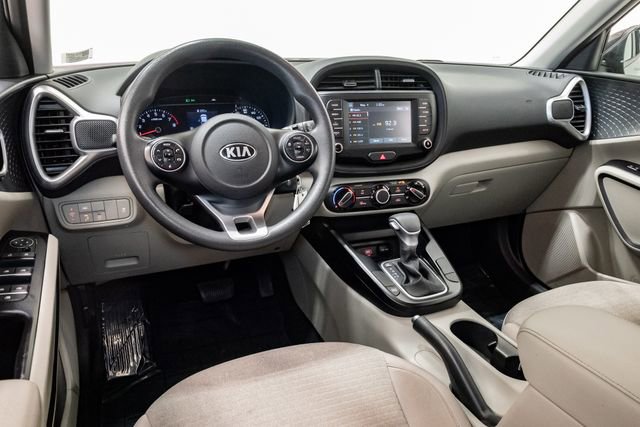 Used 2020 Kia Soul S FWD image 7