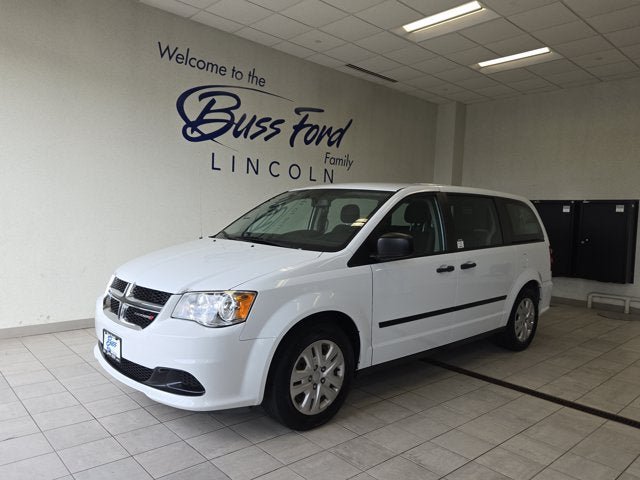 Used 2016 Dodge Grand Caravan American Value Package w/ UConnect Hands-Free Group