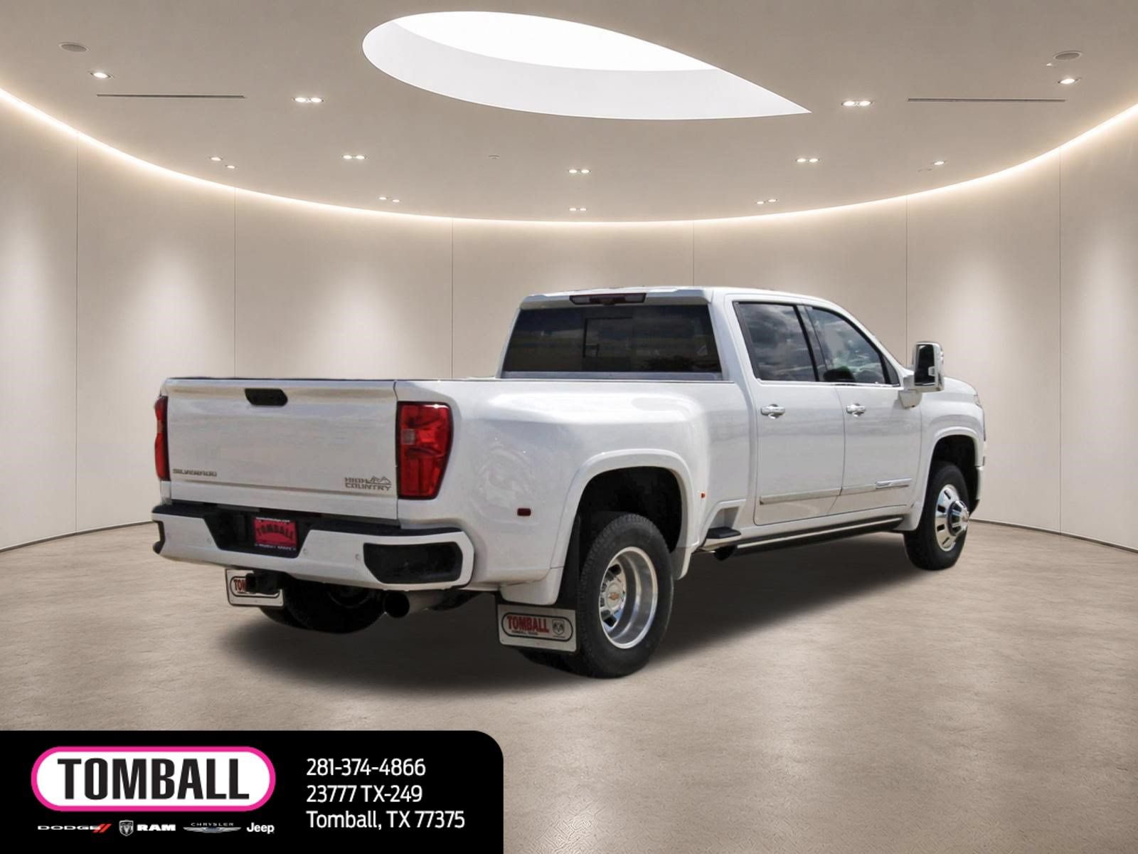 Used 2025 Chevrolet Silverado 3500 High Country w/ High Country Premium Package AWD/4WD image 7