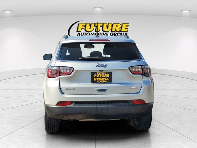 Used 2024 Jeep Compass Latitude AWD/4WD image 8