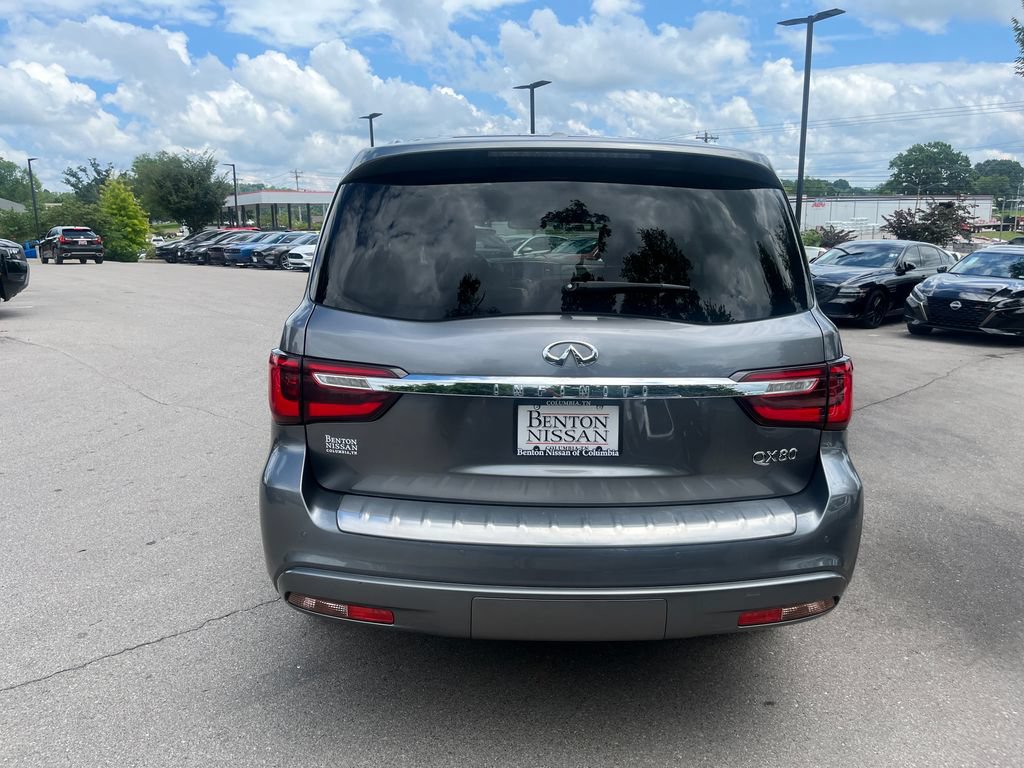 Used 2018 INFINITI QX80 4WD w/ Driver Assistance Package image 5