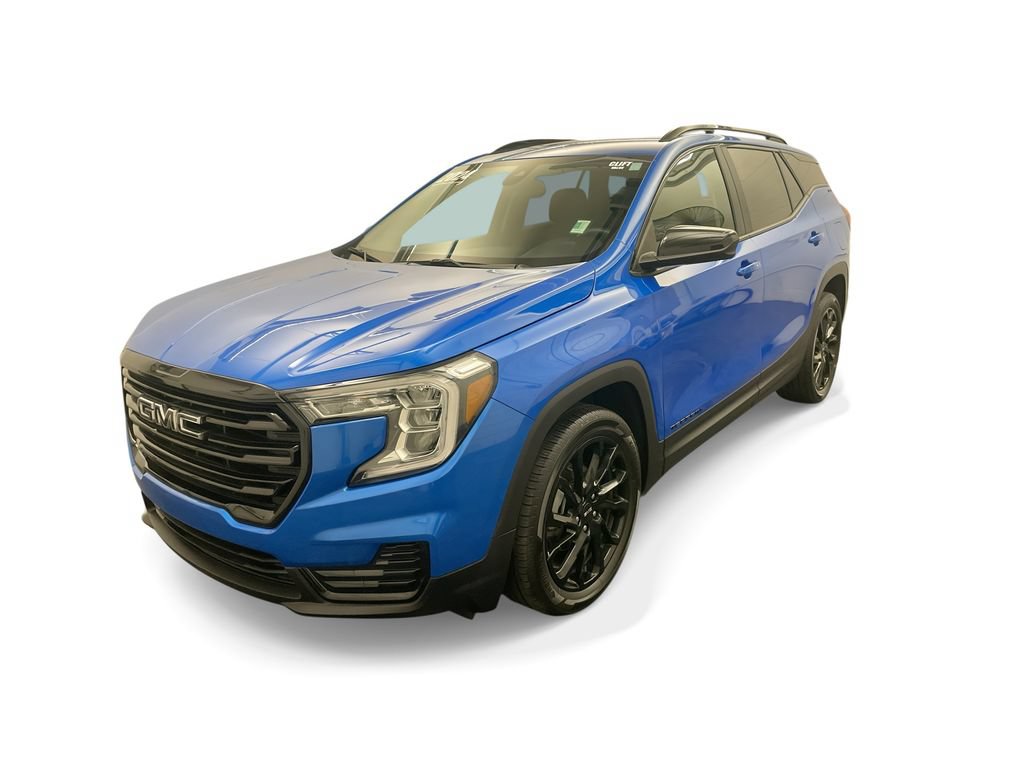Used 2024 GMC Terrain SLE w/ Driver Convenience Package FWD image 31