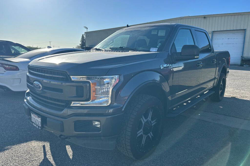 Used 2019 Ford F150 XLT w/ Equipment Group 302A Luxury image 2