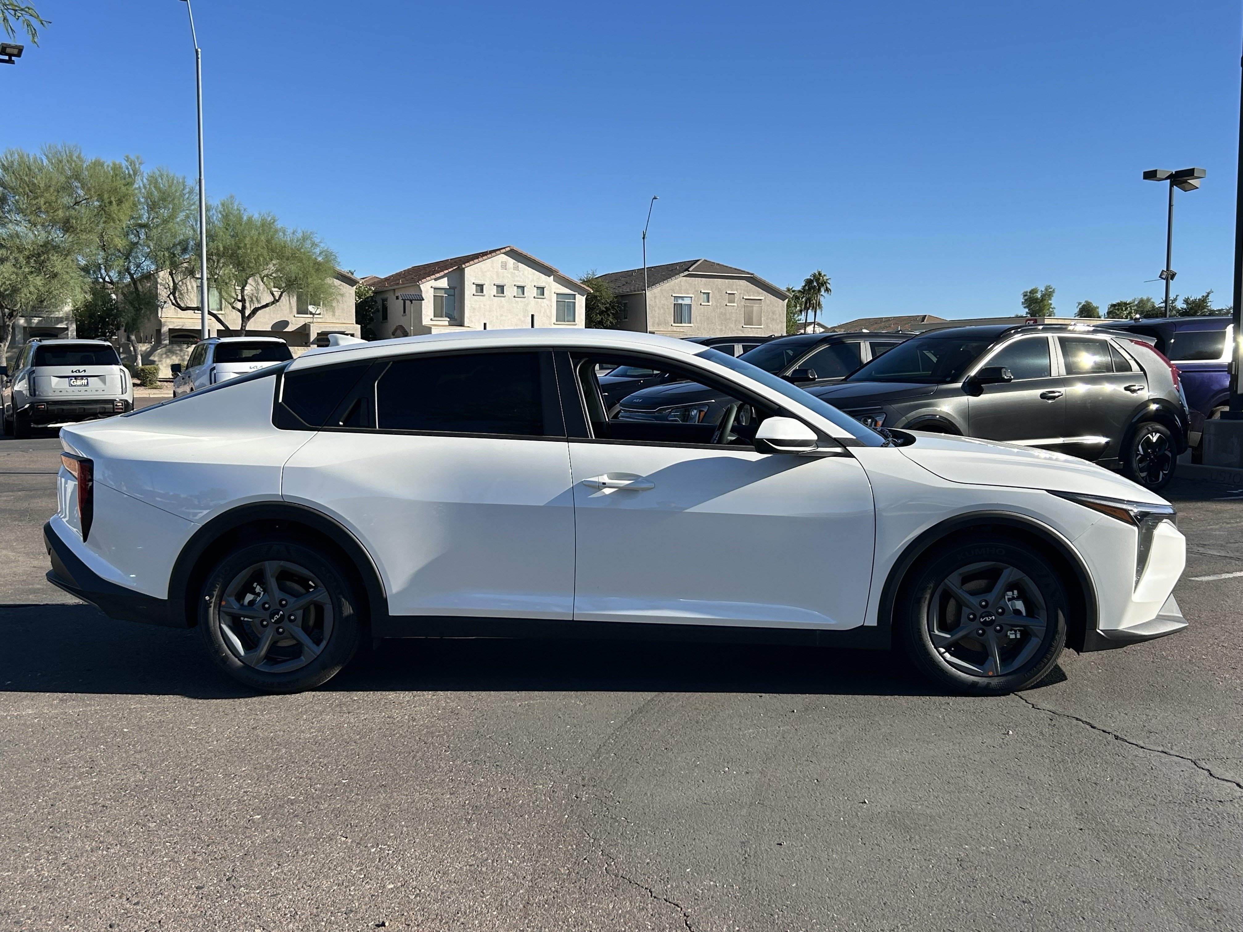 New 2026 Kia K4 FWD image 2
