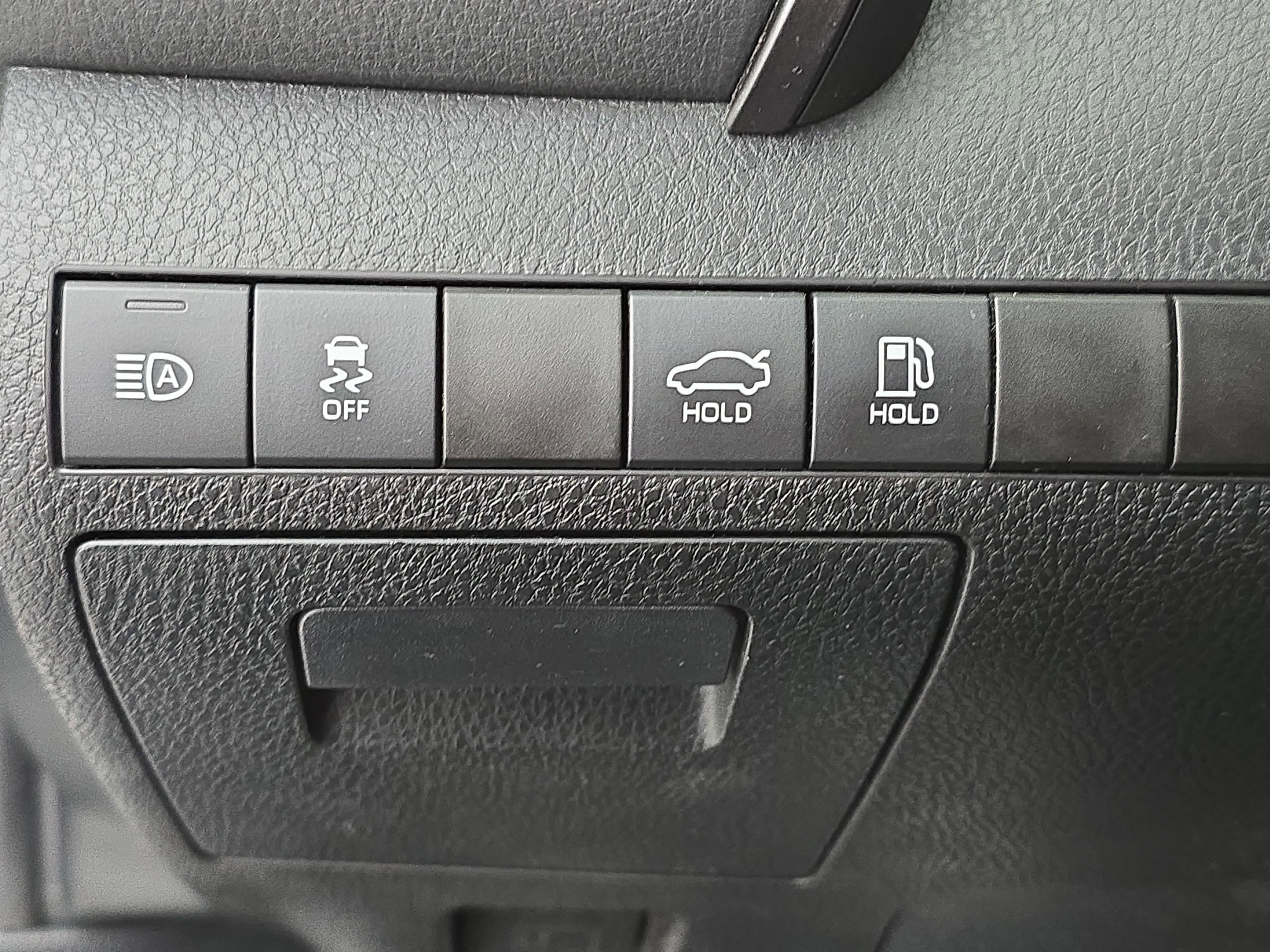 Used 2021 Toyota Camry LE FWD image 24