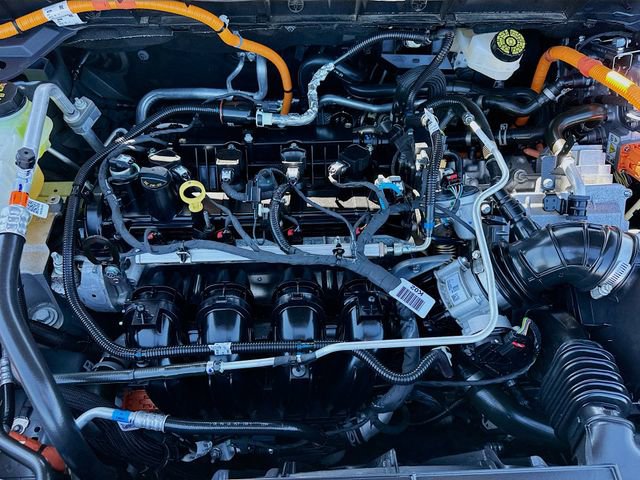 Used 2025 Ford Escape Platinum w/ Premium Technology Package image 30