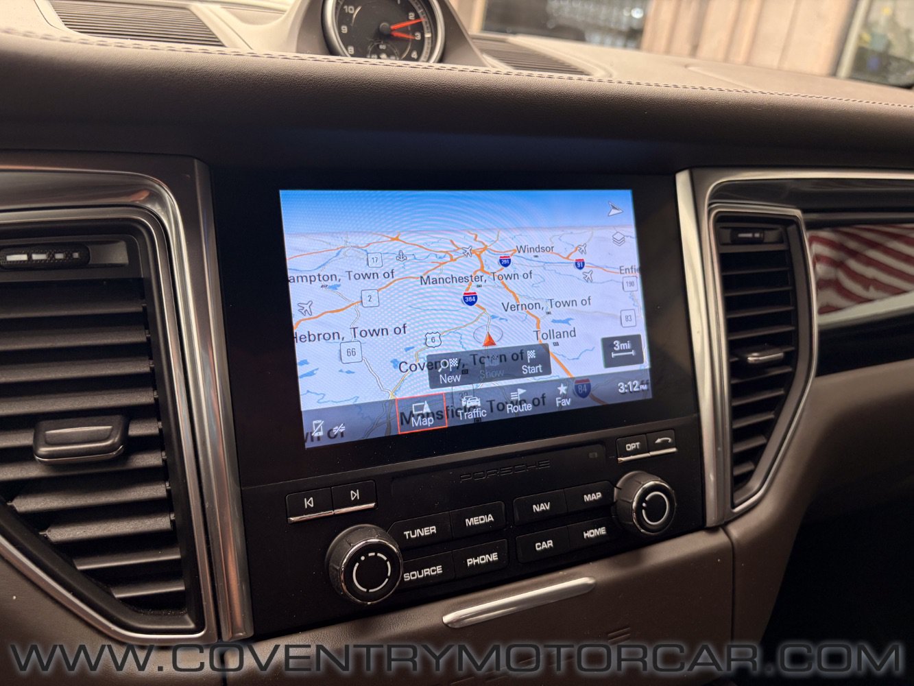 Used 2018 Porsche Macan S AWD/4WD image 19
