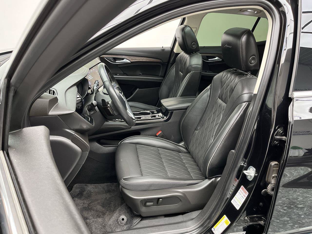 Certified 2023 Buick Envision Avenir AWD/4WD image 9
