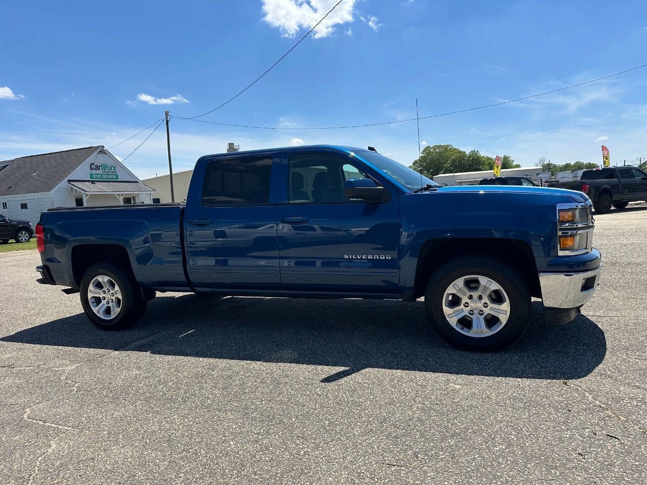 Used 2015 Chevrolet Silverado 1500 LT w/ All Star Edition AWD/4WD image 13