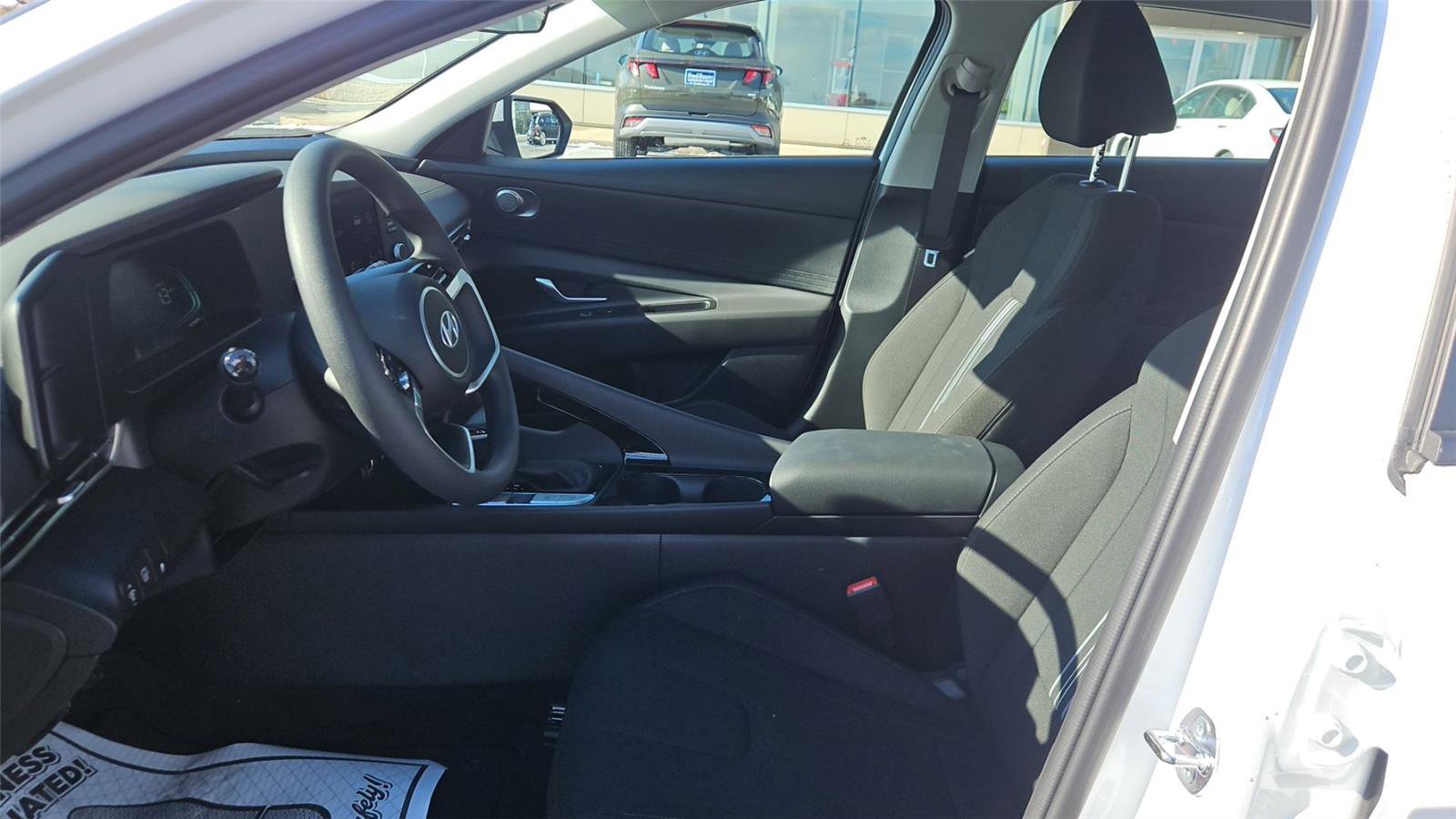 Certified 2025 Hyundai Elantra Blue image 10