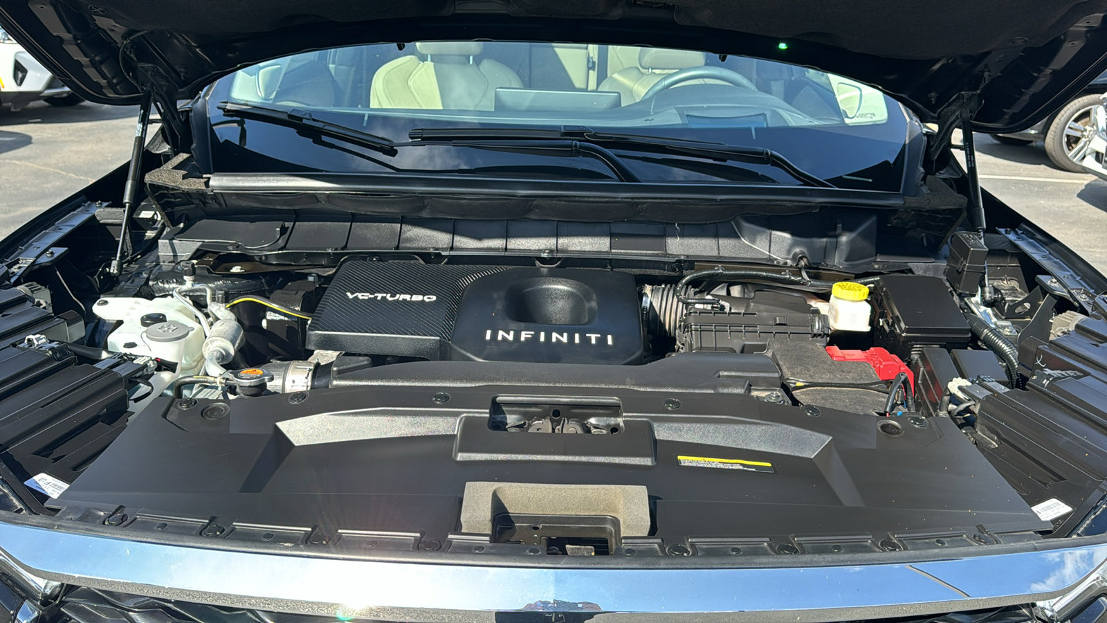 Used 2025 INFINITI QX60 Luxe w/ Vision Package image 37